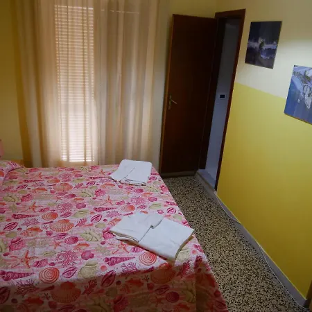La Spagnola Hotel *